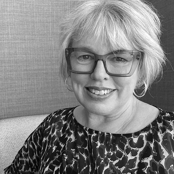 Team photos 600px 0034 Julie Chadwick